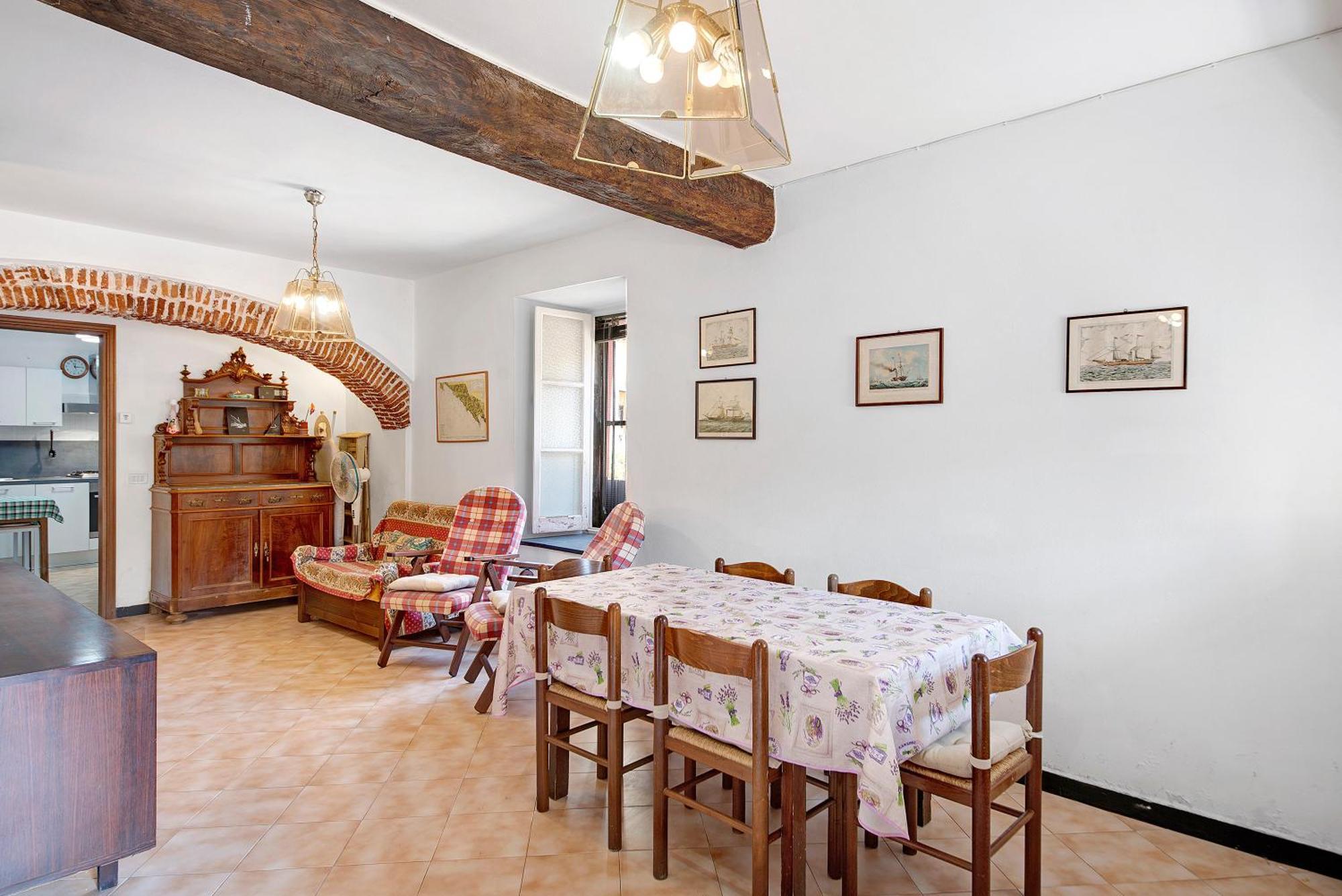 Piazza Bertamino Apartment