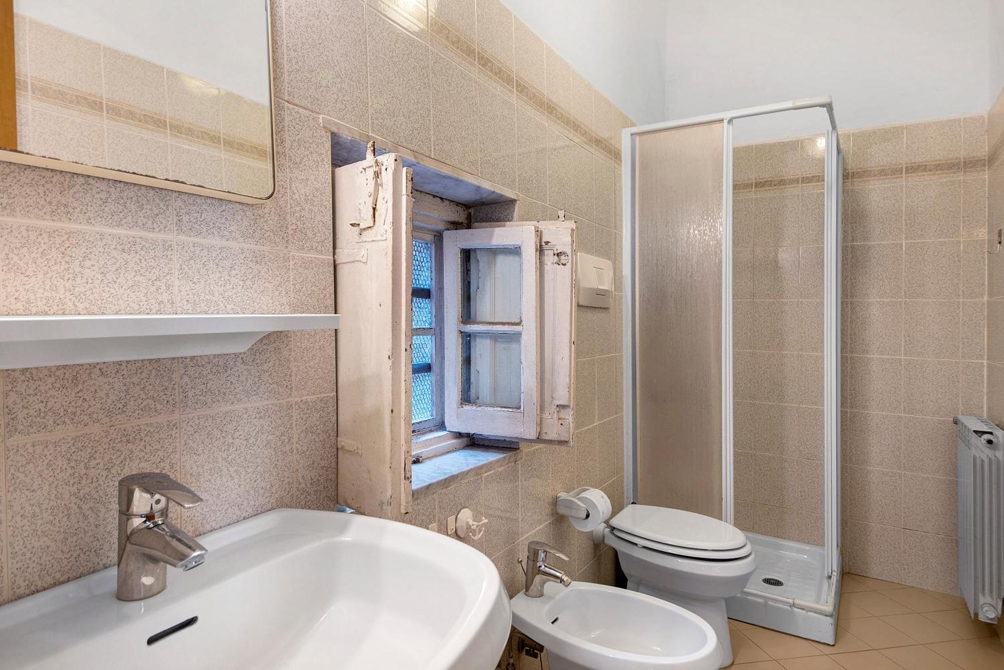 Piazza Bertamino Apartment *