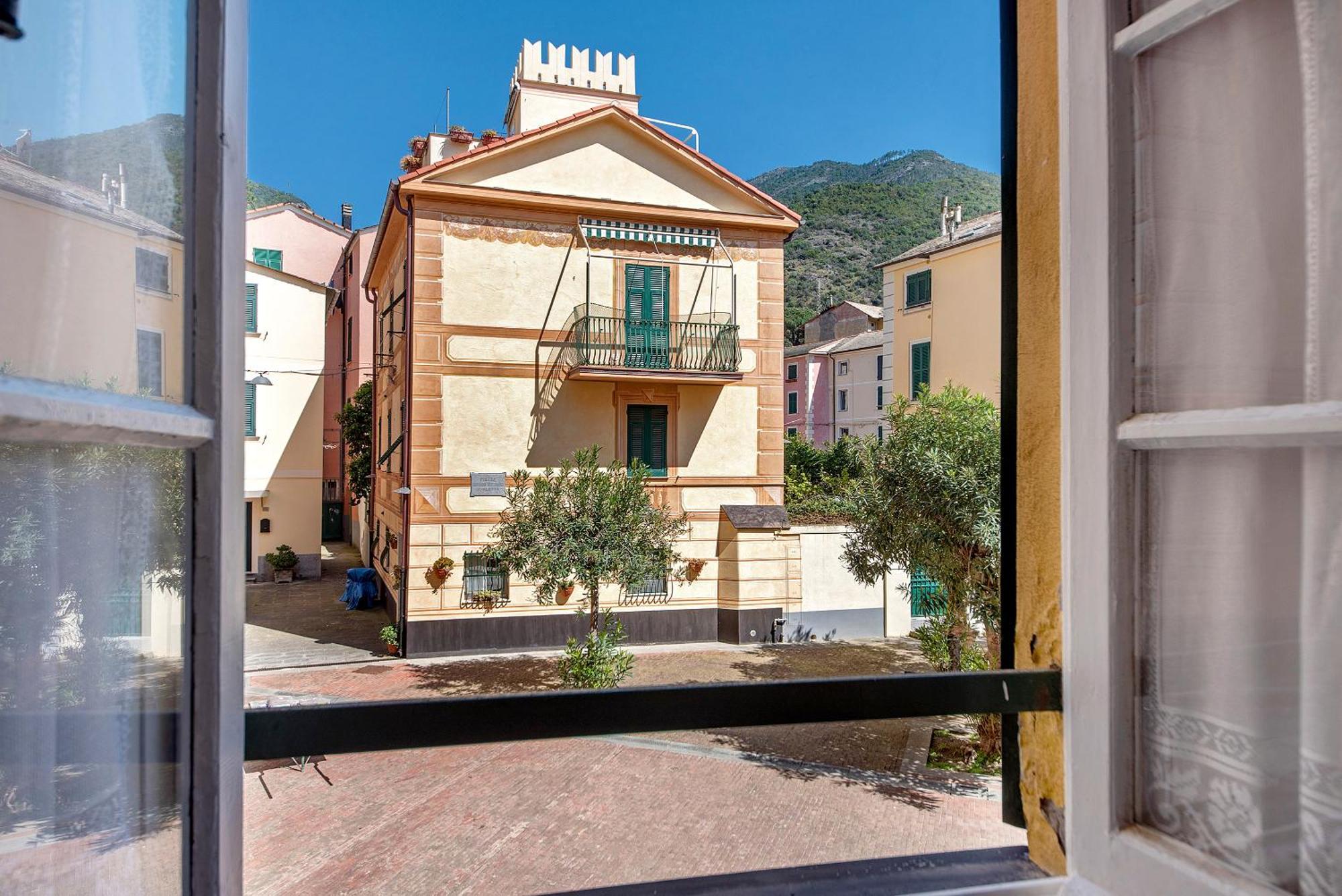 Piazza Bertamino Apartment